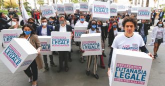 Copertina di Fine vita, il sì della Camera è un passo avanti ma non basta: torneremo in piazza