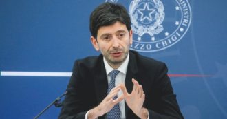 Copertina di Speranza: “Il peso del Covid e le minacce dei No vax, perché non mi candido in Basilicata”
