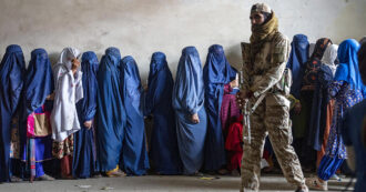 Copertina di L’Italia si rimangia la parola e nega il visto umanitario a una famiglia afghana che collaborò coi nostri militari