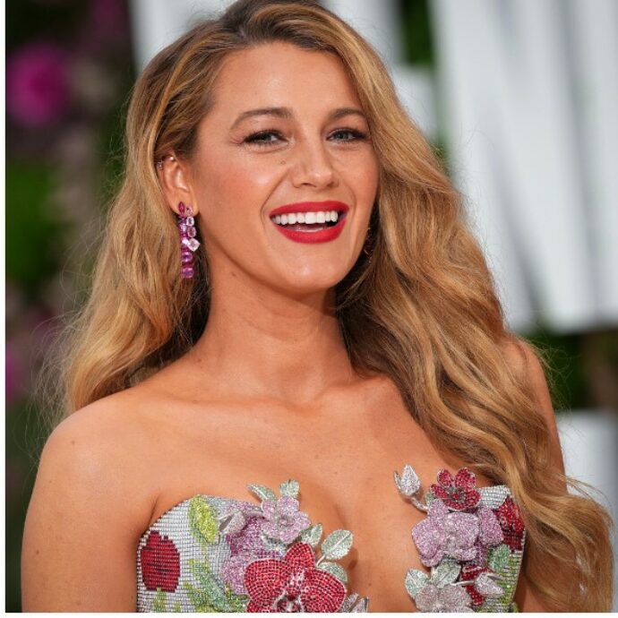 Blake Lively ritira le accuse contro Justin Baldoni per averle “inflitto stress emotivo”. Gli avvocati del regista: “Non ci sono testimoni né documenti medici”