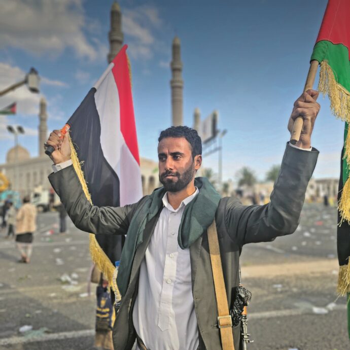 Yemen: embedded con gli houti. Così i “pirati” sciiti combattono l’occidente e mietono consensi