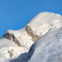 Copertina di Precipita in un crepaccio profondo 15 metri: scialpinista francese muore sul Monte Bianco
