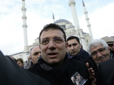 Copertina di Continuano le proteste in Turchia a sostegno del sindaco di Istanbul: quasi 1.200 arresti, anche 10 reporter