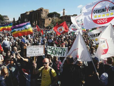 Copertina di Mario Ricciardi: “Il Pd è paralizzato, quella piazza cercava una rappresentanza”