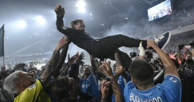 Copertina di IL NAPOLI È CAMPIONE D'ITALIALa lunga notte di festa in città | Video