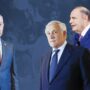 Copertina di Da Tajani a Picierno, gli indignati dell'ultima ora su Gaza: ecco chi ha scoperto Netanyahu con 20 mesi di ritardo