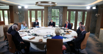Copertina di Tassa minima, “i leader del G7 si arrendono a minacce poco credibili e mettono le multinazionali prima dei loro cittadini”